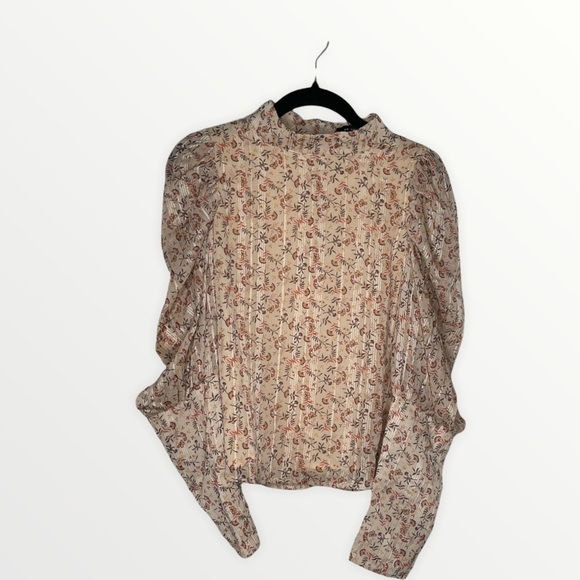 NEW EN SAISON REVOLVE Adele Floral Blouse, Small - Picture 9 of 14